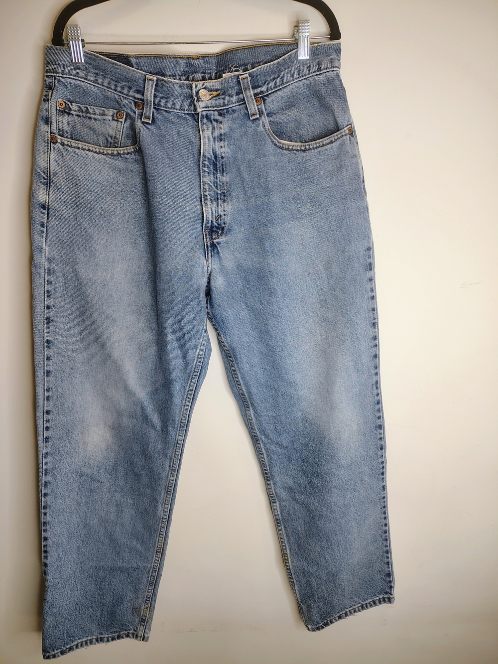 Vintage 90s Levi’s 550 Relaxed Fit Jeans Size 35x30